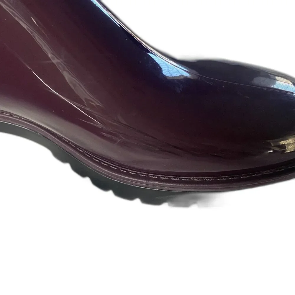 Vince Risa Gum Chelsea Boot Rainboot Glossy Burgundy Slip on Women's Sz 10